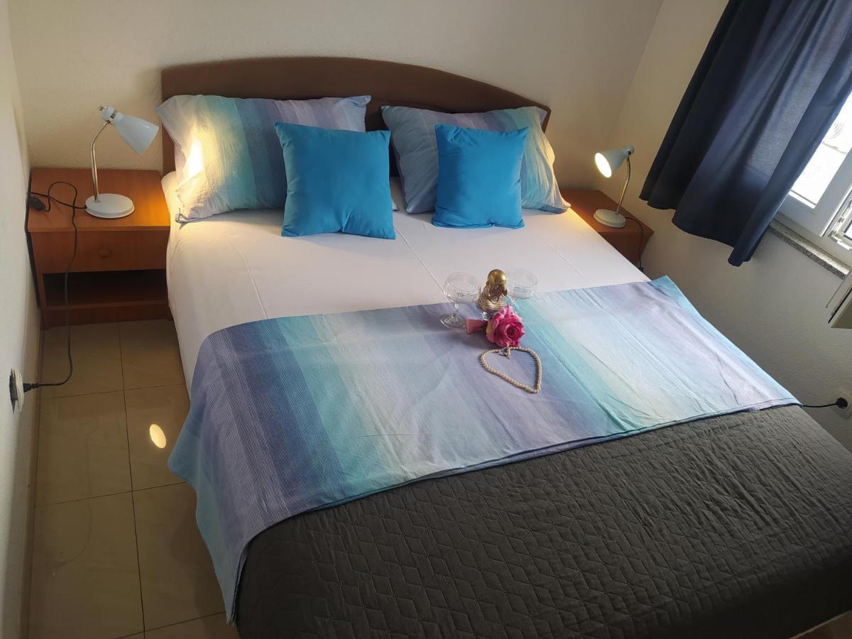 Apartmani Trubi 3 Vodice Exteriér fotografie