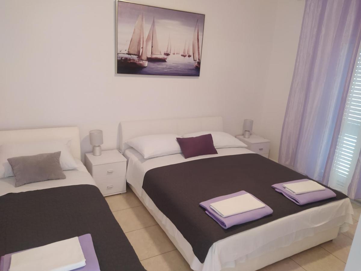 Apartmani Trubi 3 Vodice Exteriér fotografie