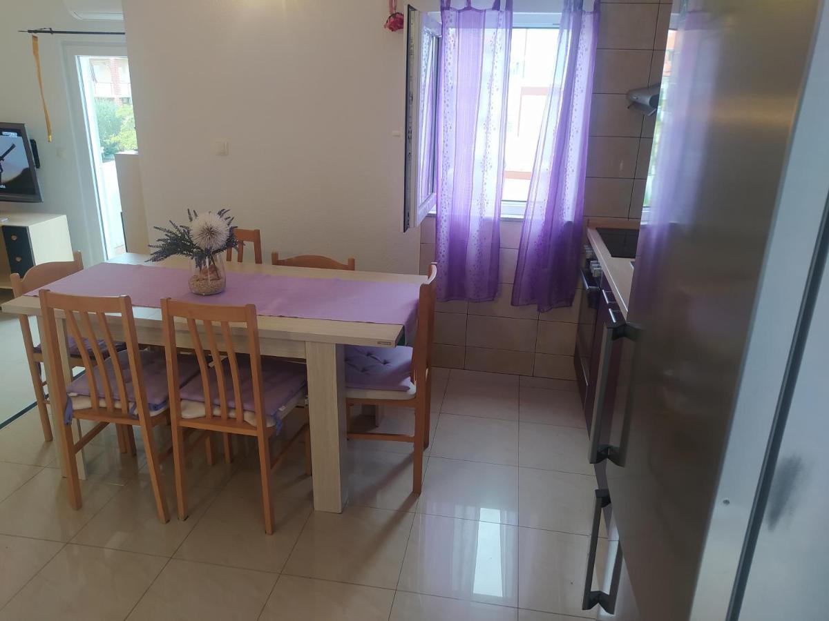 Apartmani Trubi 3 Vodice Exteriér fotografie