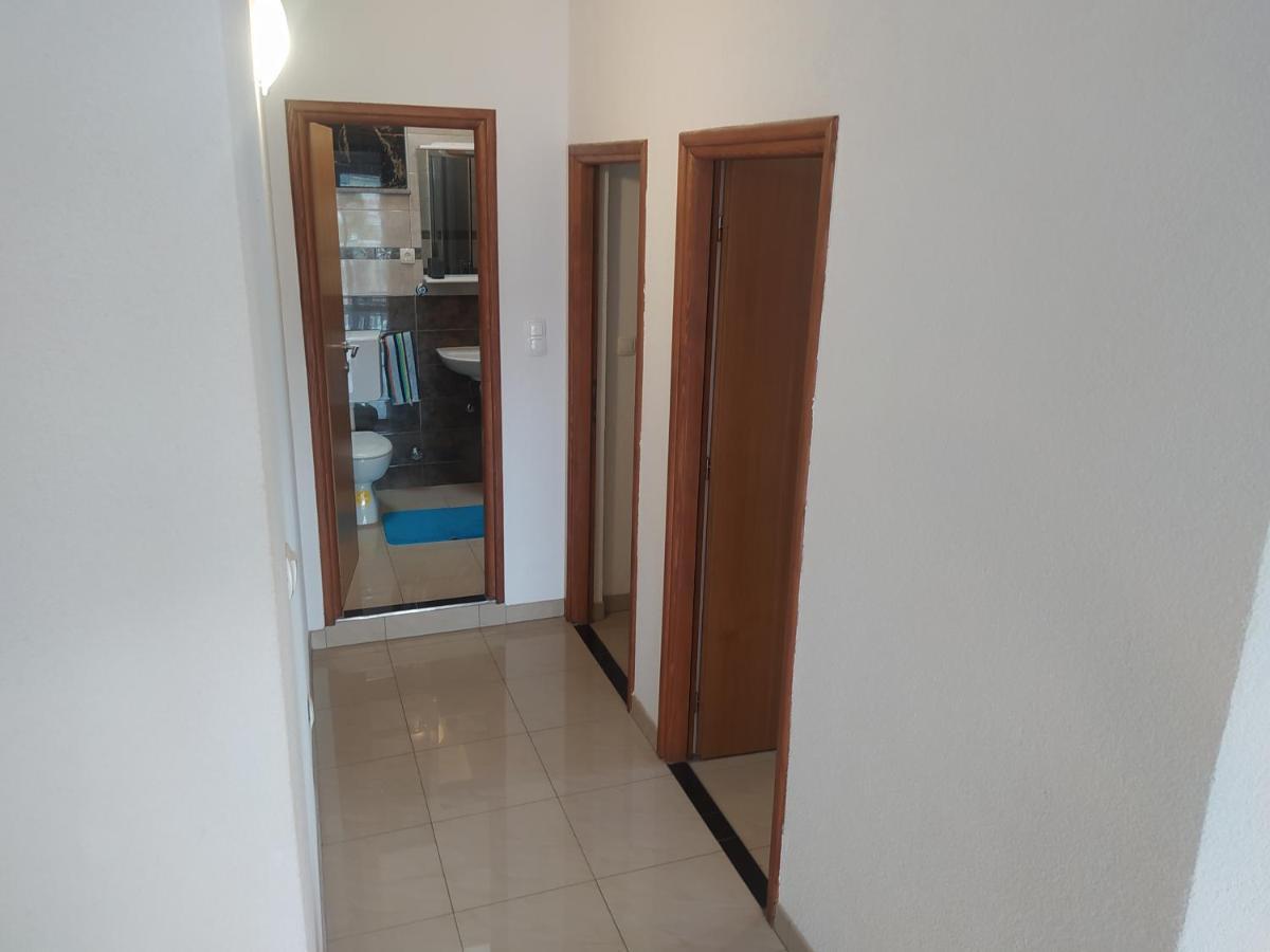 Apartmani Trubi 3 Vodice Exteriér fotografie