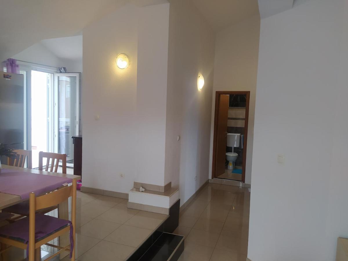 Apartmani Trubi 3 Vodice Exteriér fotografie