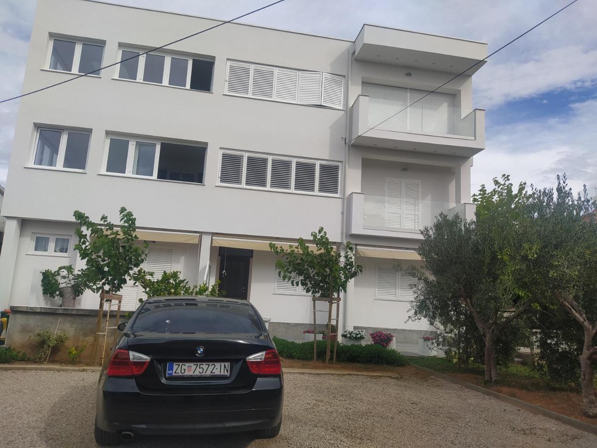Apartmani Trubi 3 Vodice Exteriér fotografie