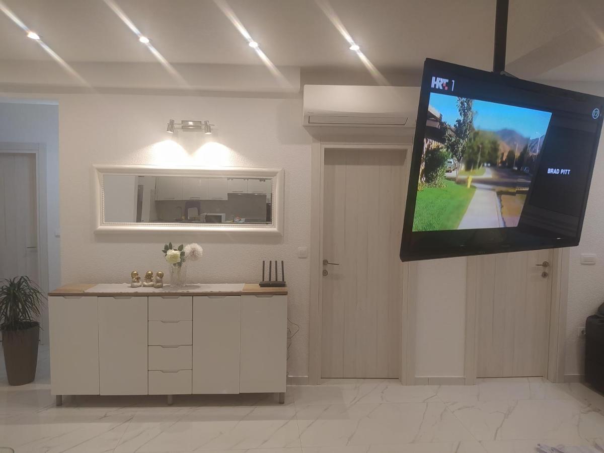 Apartmani Trubi 3 Vodice Exteriér fotografie