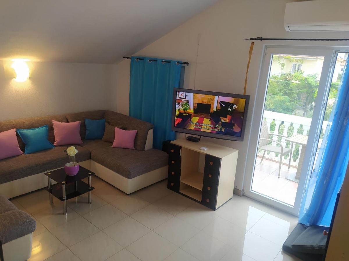 Apartmani Trubi 3 Vodice Exteriér fotografie
