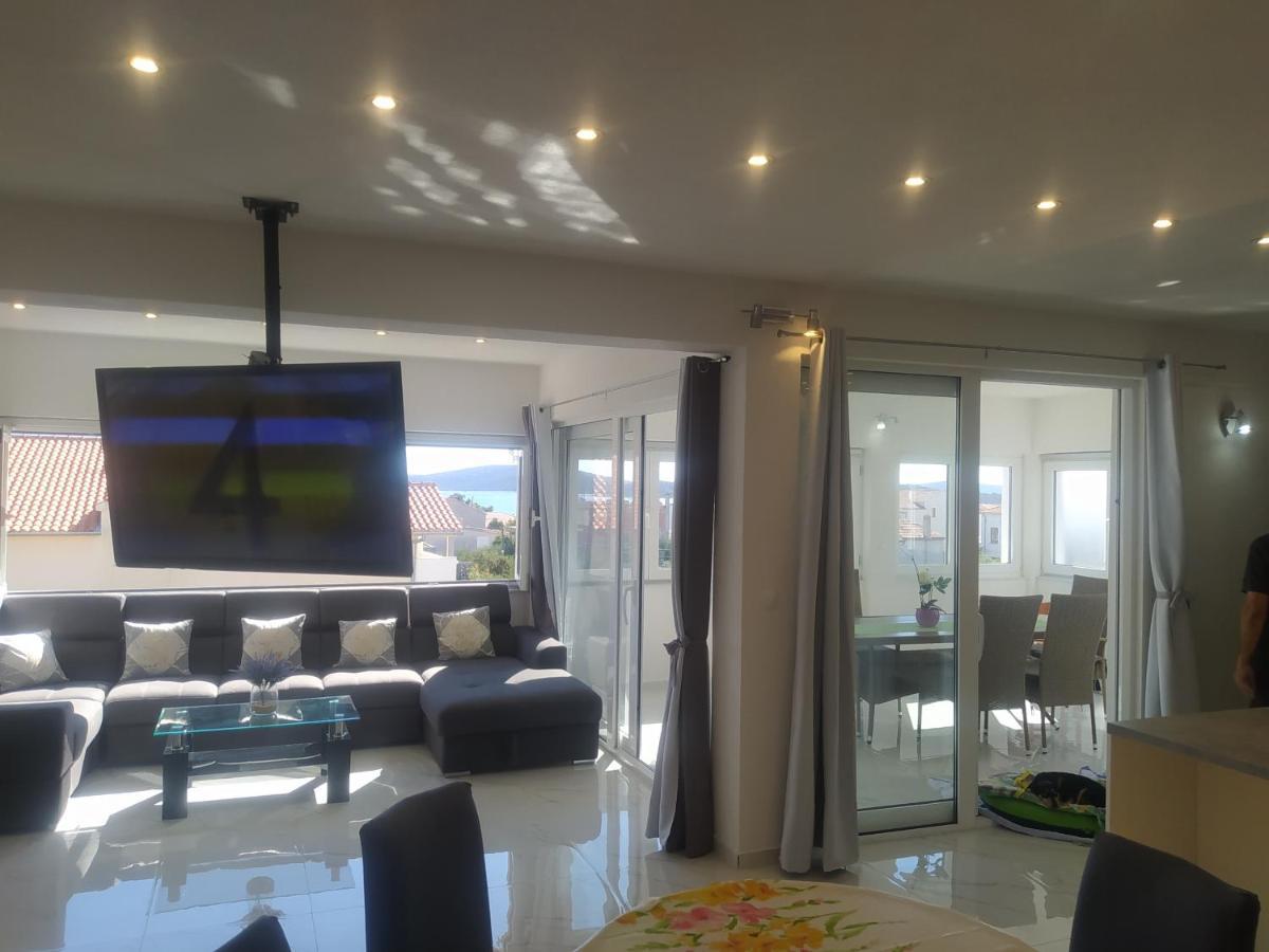 Apartmani Trubi 3 Vodice Exteriér fotografie