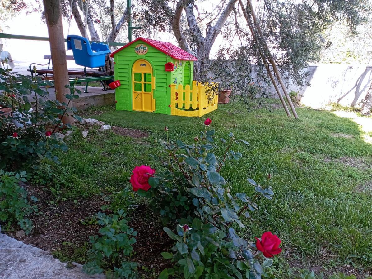 Apartmani Trubi 3 Vodice Exteriér fotografie