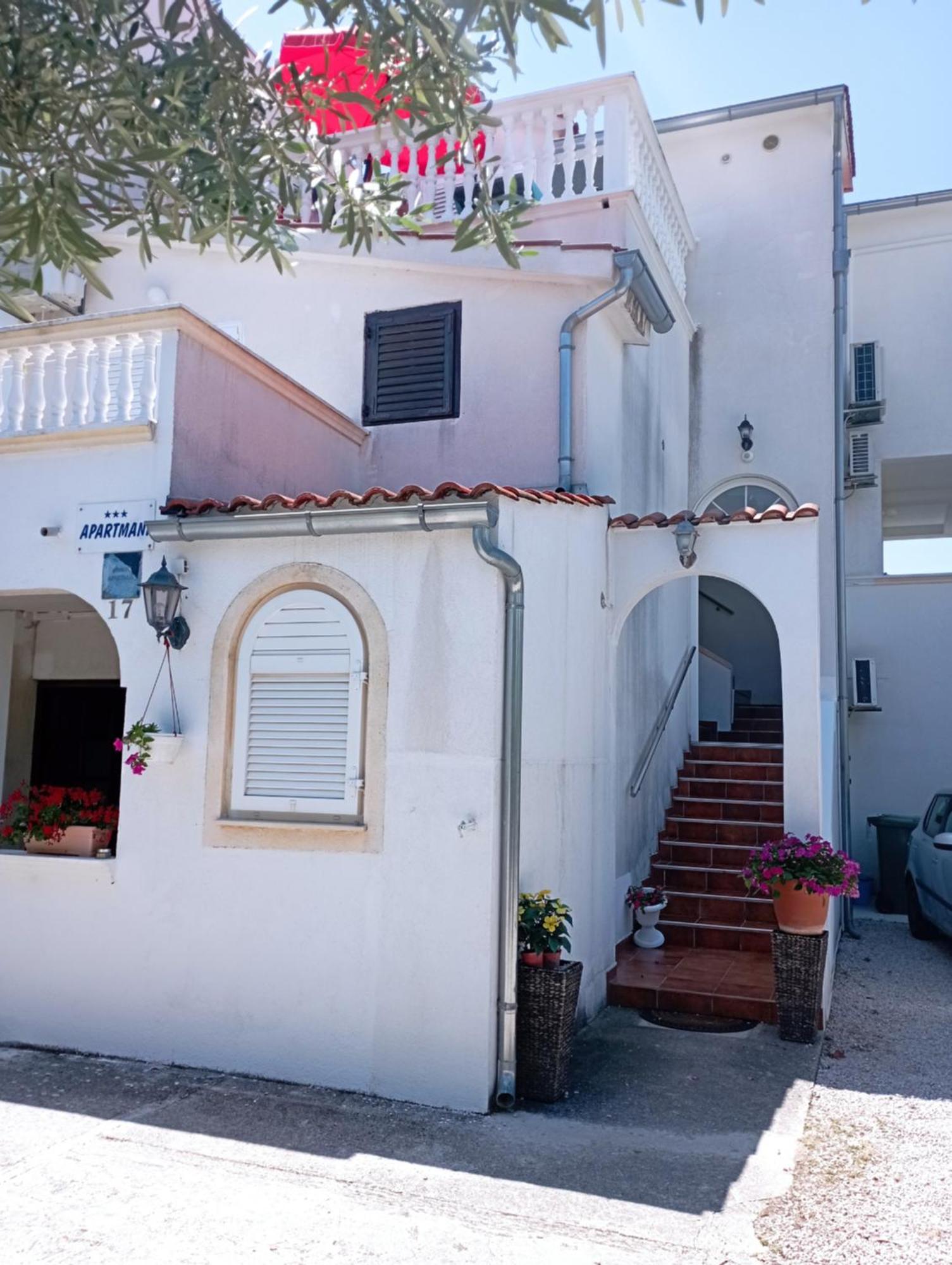 Apartmani Trubi 3 Vodice Exteriér fotografie