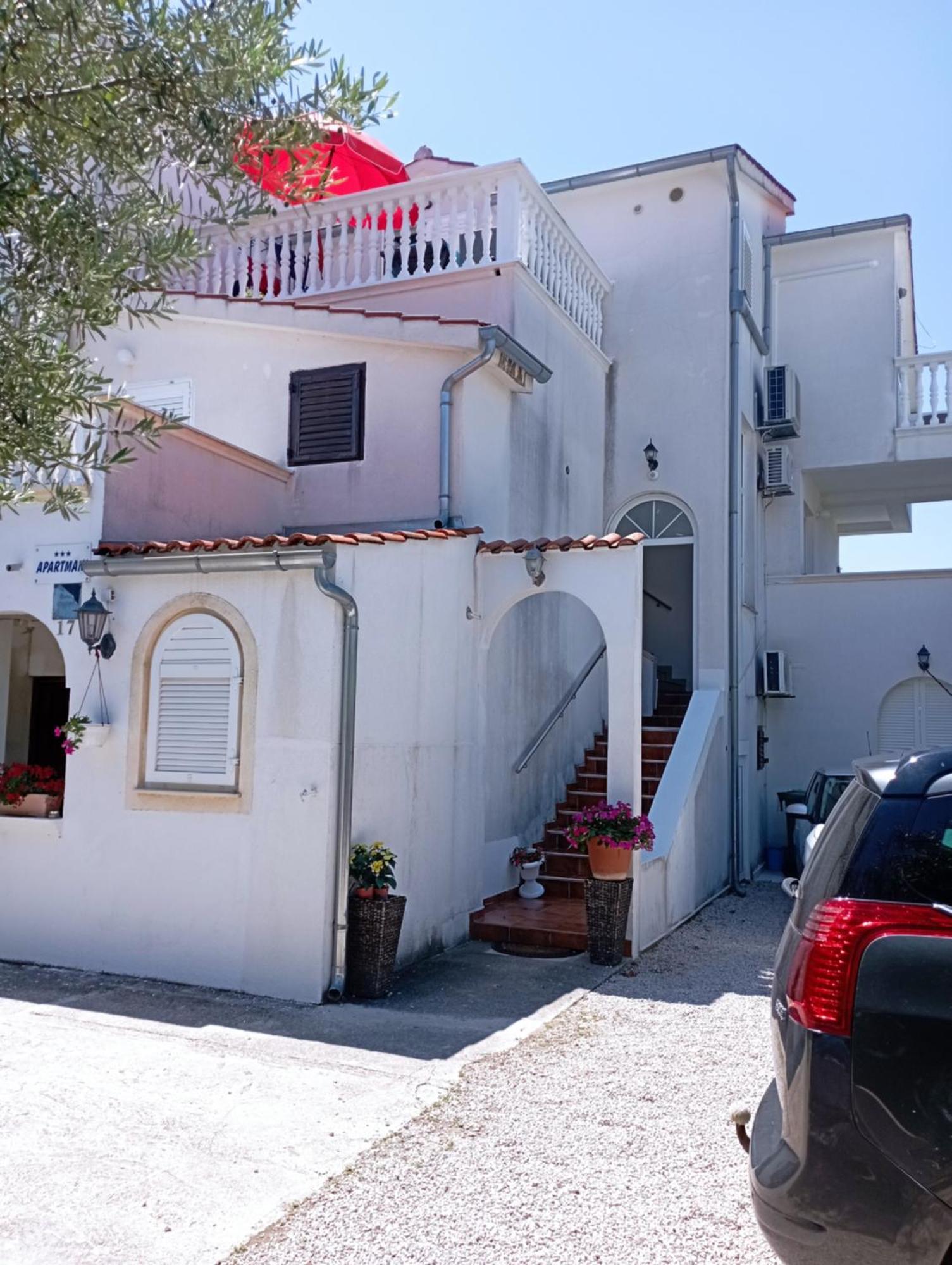 Apartmani Trubi 3 Vodice Exteriér fotografie